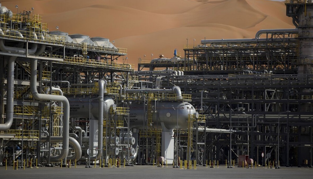 Vendet e OPEC njoftojne reduktimin e prodhimit te naftes